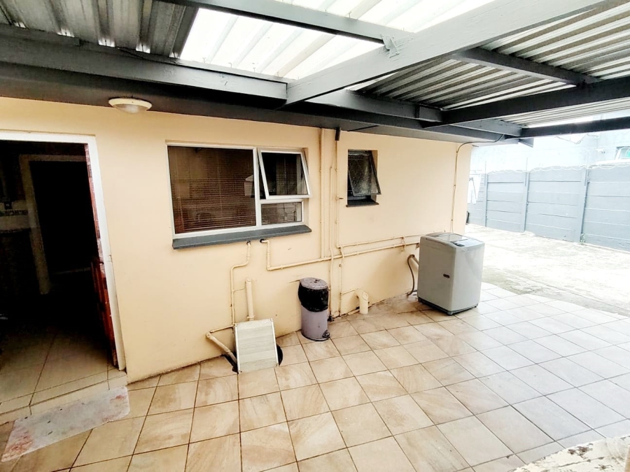 3 Bedroom Property for Sale in Amalinda Eastern Cape